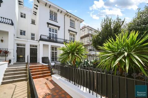 Flt 1, 27 Norfolk Square, BN1 (4).jpg