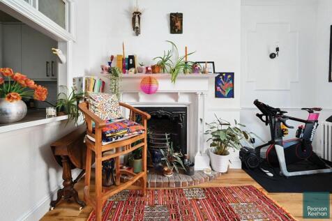 Flt 1, 27 Norfolk Square, BN1 (16).jpg