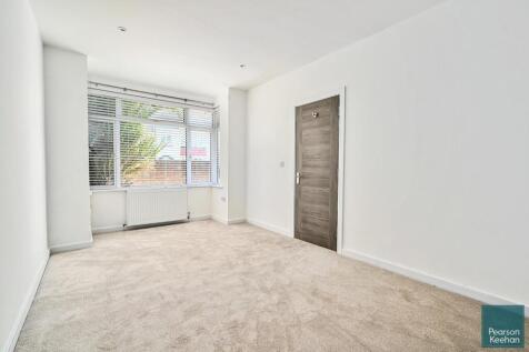8-margery-road-hove-bn3 (17).jpg