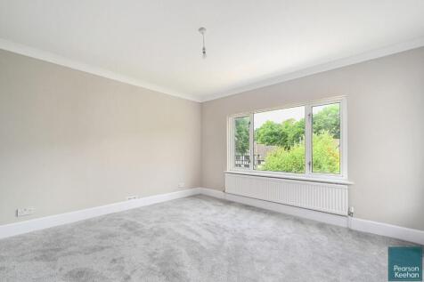31-woodland-drive-bn3 (15)  .jpg