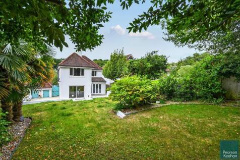 31-woodland-drive-bn3 (30)  .jpg