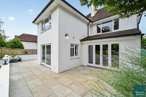 31-woodland-drive-bn3 (36)  .jpg