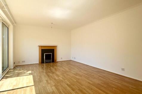 Living Room 2.jpg