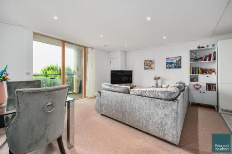 Flt 29, 25 Dorset Gardens, BN2 (19).jpg