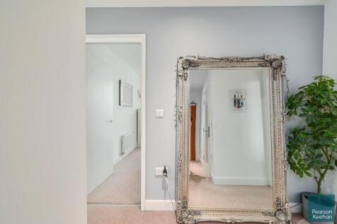 Flt 29, 25 Dorset Gardens, BN2 (26).jpg