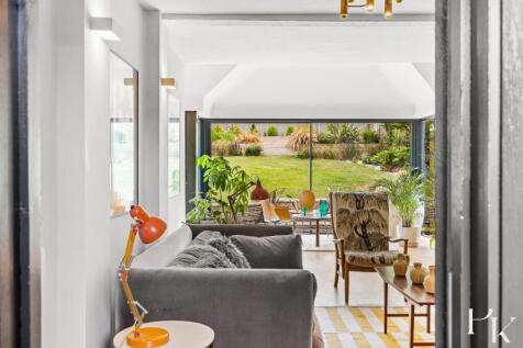 66 Dean Court Road Full Res-27.jpg