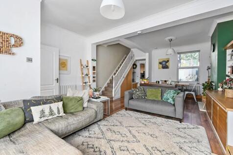 73 Shirley St BN3 (02).jpg