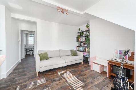 Flt4 , 24 Westbourne Gardens (10).jpg
