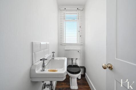Flt4 , 24 Westbourne Gardens (12).jpg