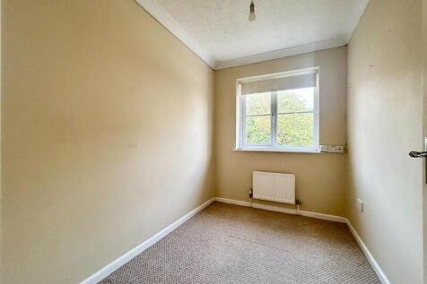 Bedroom 3.jpg