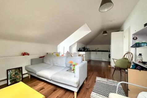 Open plan living:kitchen space.jpg