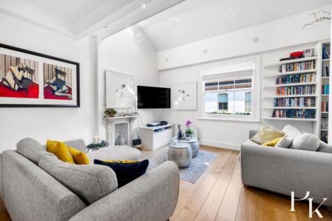 Living Room/Kitchen