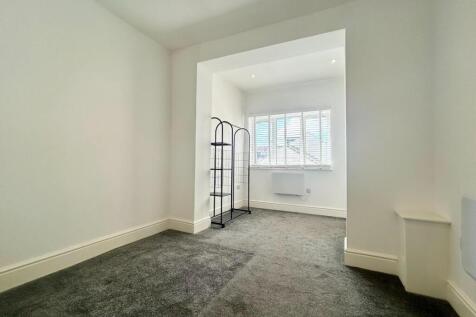Bedroom.jpg