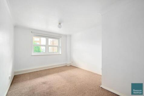 21 Copthorne court, 44 the drive, bn3 (8).jpg