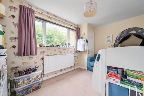 9 Goldstone Lane BN3 (10).jpg