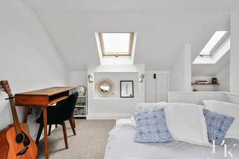 44 Coleridge Street BN3 (27).jpg