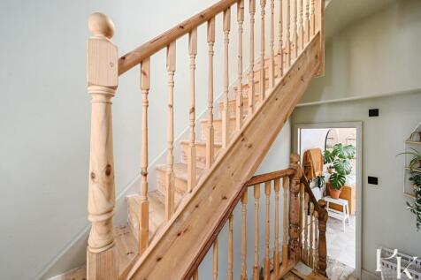 84 Wordsworth Street, BN3 (12).jpg