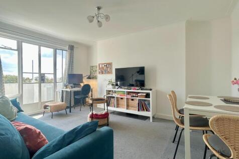 Living Room.jpeg