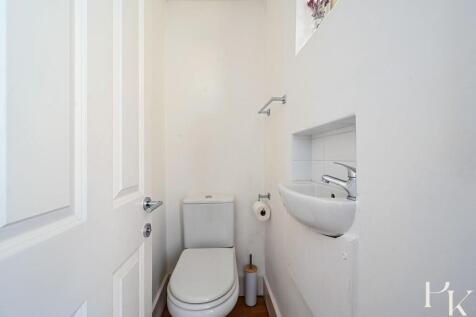 22a Montpelier Cresent, BN1 (9).jpg