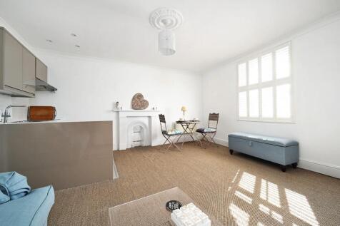 Flat 4a 1 Denmark Terrace bn1 - photos (6).jpg