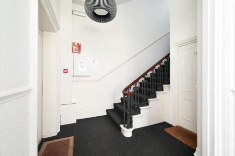 Flat 4a 1 Denmark Terrace bn1 - photos (17).jpg