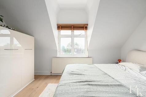 Flt 5, 145 New Church Road (18).jpg