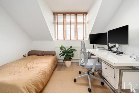 Flt 5, 145 New Church Road (12).jpg