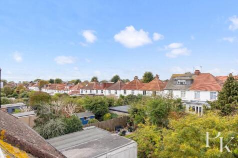 Woodhouse Road, 32-001.jpg