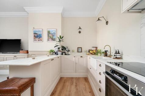 flt4, 10 Sackville Road (11).jpg