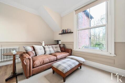 flt4, 10 Sackville Road (10).jpg