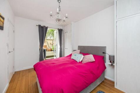 Hova Villas, 60a-007.JPG