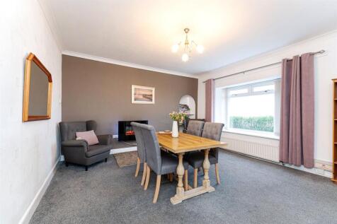 Dining/Family Room
