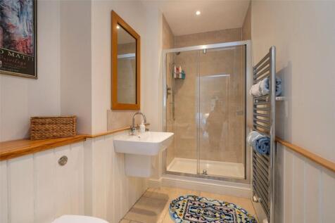 Bed 2 En-Suite