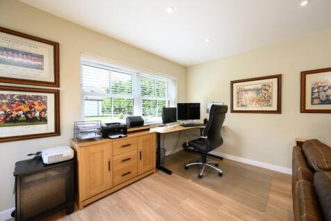 Studio/Office