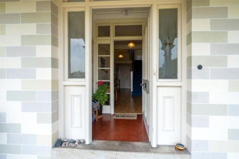 Entrace