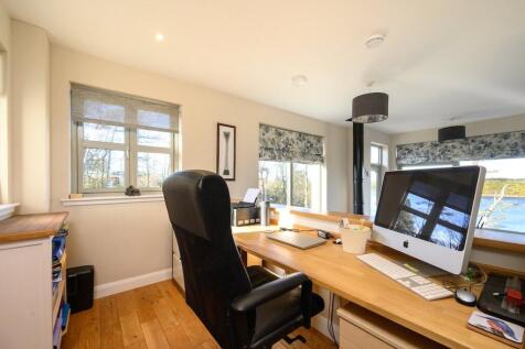 Loch Hse-Office