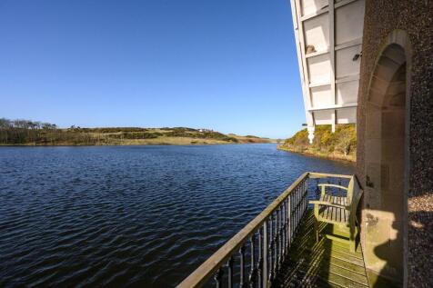 Lochside Balcony