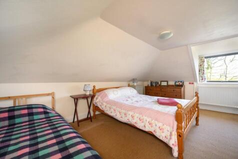 Stable Cot-Bed 2