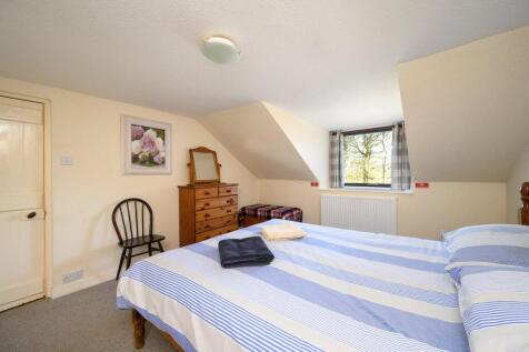 Stable Cot-Bed 1