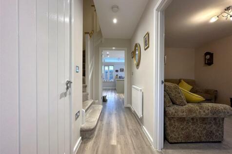 Inviting Entrance Hall 503