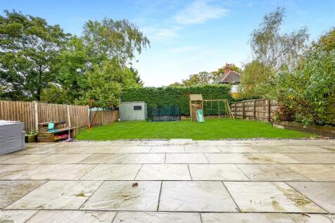 Rear Garden 861