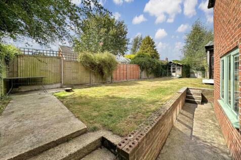 Rear Garden 758