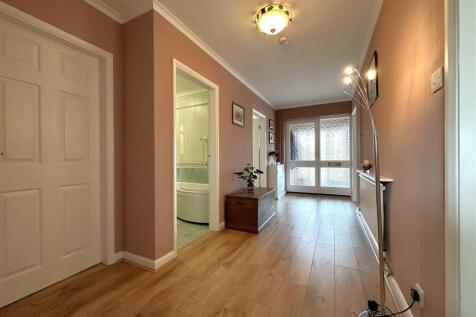 Inviting Reception Hall 991