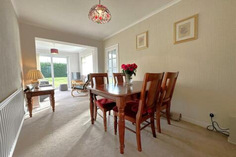 Dining Room Through To Garden Room 013