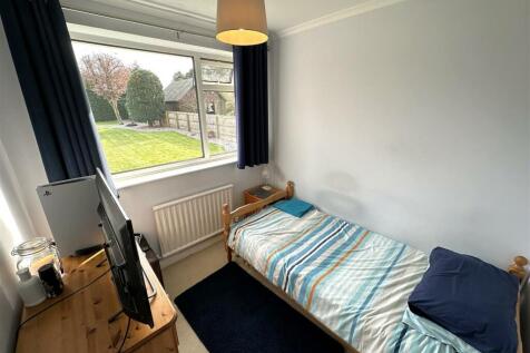 Bedroom Three 985