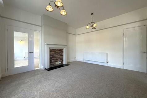 Dining Room Into Lounge 851