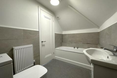 First Floor En-Suite 896