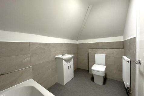 Bathroom 899