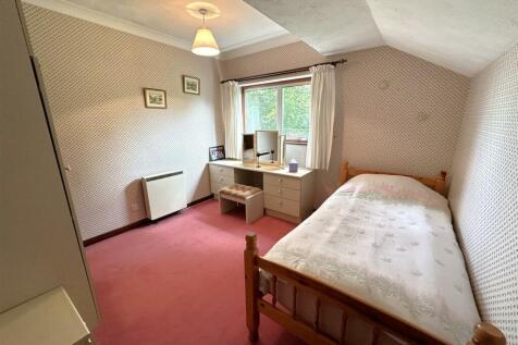 Bedroom Three 528