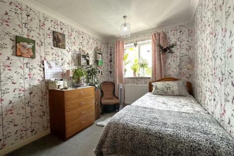Bedroom Three 872